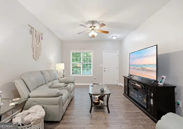 Photo 4 of Condo for sale at 3135 Cedar Glade Ln, Buford, GA 30519 | MLS# 10801351 | Listing updated on 2026-07-16