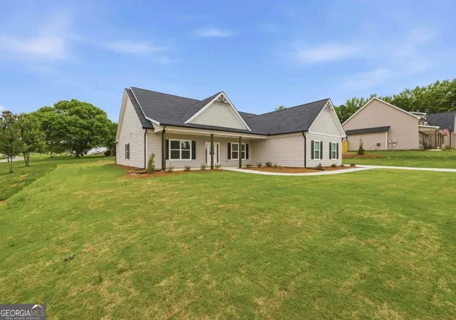 Homes for sale in Madison, GA | 1000 Shoreline Dr, Madison, GA 30650 | MLS# 10757933