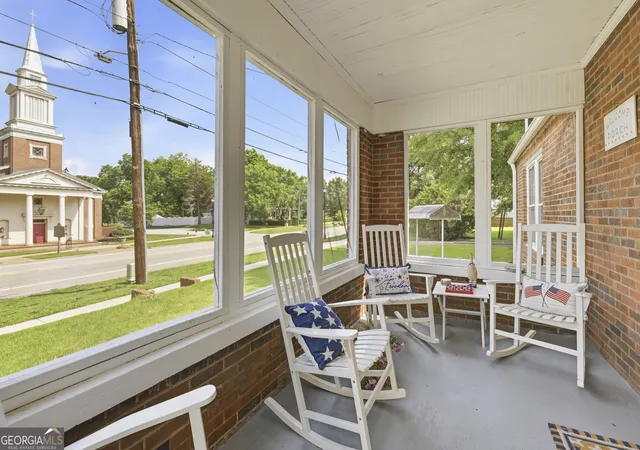 Homes for sale in Social Circle, GA | 274 S Cherokee Rd, Social Circle, GA 30025 | MLS# 10783528