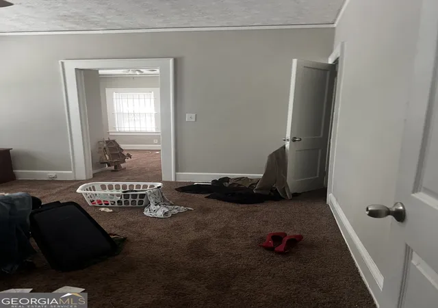 4th image of 619 S Evelyn Pl Nw, Atlanta, GA 30318 | MLS# 10819214