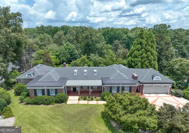 5th image of 651 Brook Cir, Griffin, GA 30224 | MLS# 10801784