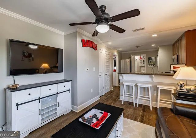 4th image of 250 Broad St #601, Athens, GA 30601 | MLS# 10760772