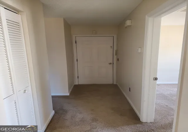 Photo 3 of Single family home for sale at 1402 Desert Storm Dr, Hinesville, GA 31313 | MLS# 10791291 | Listing updated on 2026-08-12