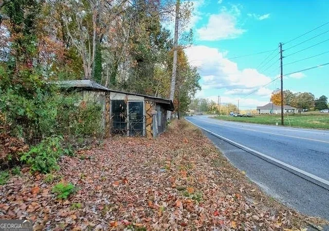 Homes for sale in Clarkesville, GA | 1221 Historic Hwy 441 N, Clarkesville, GA 30523 | MLS# 20155482