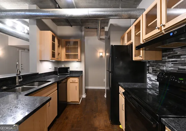 Photo 3 of Condo for sale at 800 Peachtree St #1128, Atlanta, GA 30308 | MLS# 10796803 | Listing updated on 2026-10-16