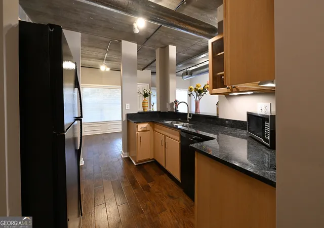 Photo 4 of Condo for sale at 800 Peachtree St #1128, Atlanta, GA 30308 | MLS# 10796803 | Listing updated on 2026-10-16