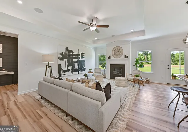 Photo 3 of Single family home for sale at 5040 Cecelia Dr, Powder Springs, GA 30127 | MLS# 10798202 | Listing updated on 2026-08-18