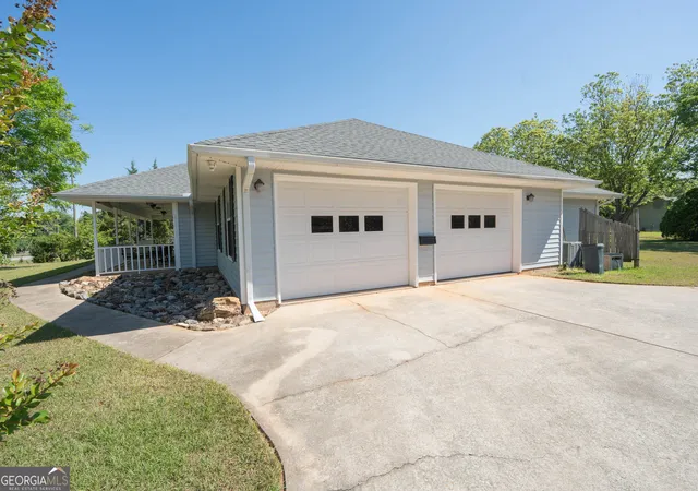 2nd image of 638 Smithville Church Rd, Warner Robins, GA 31088 | MLS# 10738395