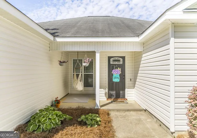 Photo 4 of Sale Pending at 207 Ellington Ct, Perry, GA 31069 | MLS# 10807267 | Listing updated on 2026-08-20