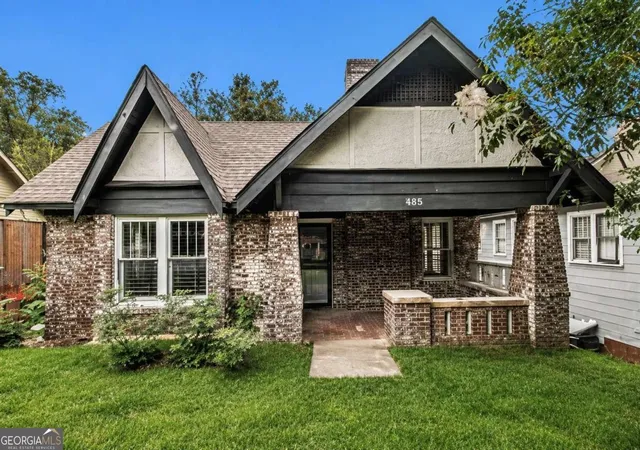 Photo 1 of Sale Pending at 665 Lexington Ave Sw, Atlanta, GA 30310 | MLS# 10789407 | Listing updated on 2026-09-10