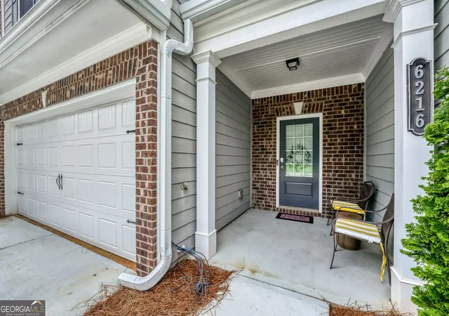Photo 3 of Townhouse for sale at 6216 Thorncrest Dr NW, Tucker, GA 30084 | MLS# 10792400 | Listing updated on 2026-07-11