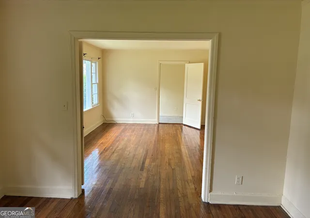 2nd image of 513 Lynmore Cir, Macon, GA 31206 | MLS# 10818473