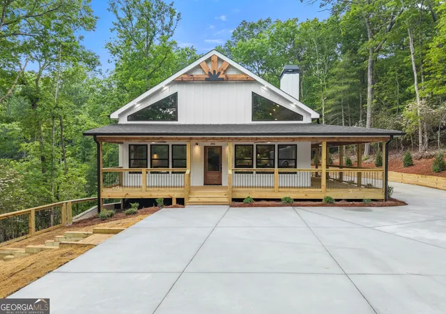 Photo 3 of Single family home for sale at 286 Frances Dr, Ellijay, GA 30536 | MLS# 10771417 | Listing updated on 2026-10-05