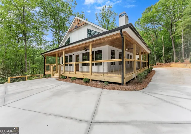 Photo 3 of Single family home for sale at 286 Frances Dr, Ellijay, GA 30536 | MLS# 10771417 | Listing updated on 2026-10-05