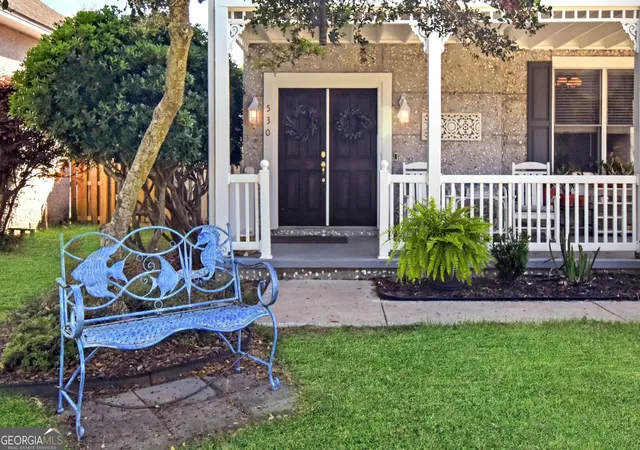 Photo 3 of Single family home for sale at 530 Clement Cir, Saint Simons Island, GA 31522 | MLS# 10726108 | Listing updated on 2026-08-11