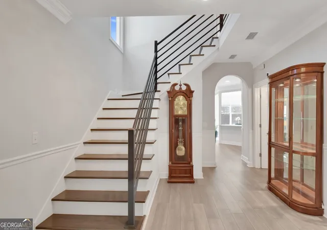 Photo 3 of Single family home for sale at 530 Clement Cir, Saint Simons Island, GA 31522 | MLS# 10726108 | Listing updated on 2026-08-11