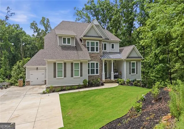 Photo 1 of Single family home for sale at 3610 Chattahoochee Rd, Cumming, GA 30041 | MLS# 10781059 | Listing updated on 2026-08-20