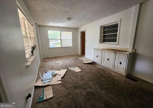 Photo 12 of Single family home for sale at 700 Walnut St, Albany, GA 31707 | MLS# 10815961 | Listing updated on 2026-09-11