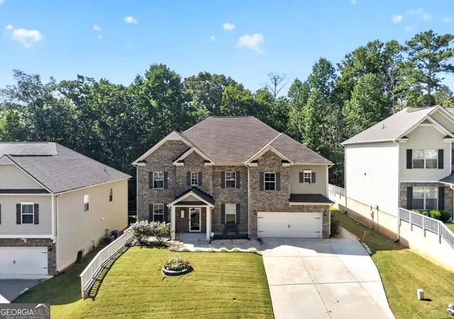 Photo 1 of Single family home for sale at 2193 Dodson Woods Dr, Fairburn, GA 30213 | MLS# 10853942 | Listing updated on 2026-10-27