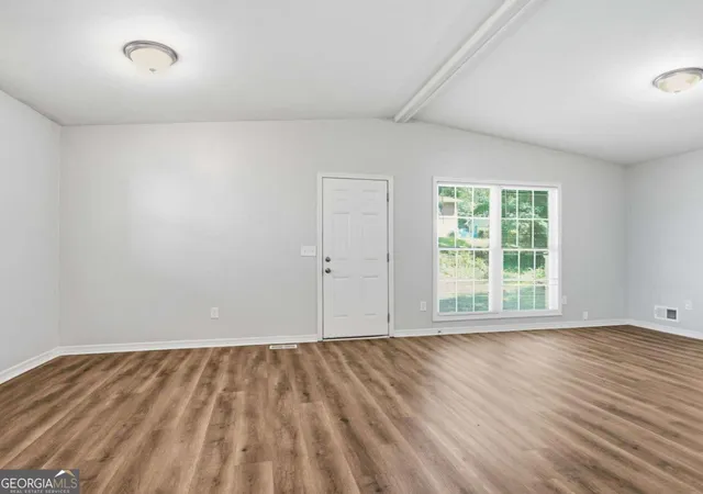 Photo 2 of Single family home for sale at 3024 Pasadena Dr, Decatur, GA 30032 | MLS# 10826142 | Listing updated on 2026-10-09