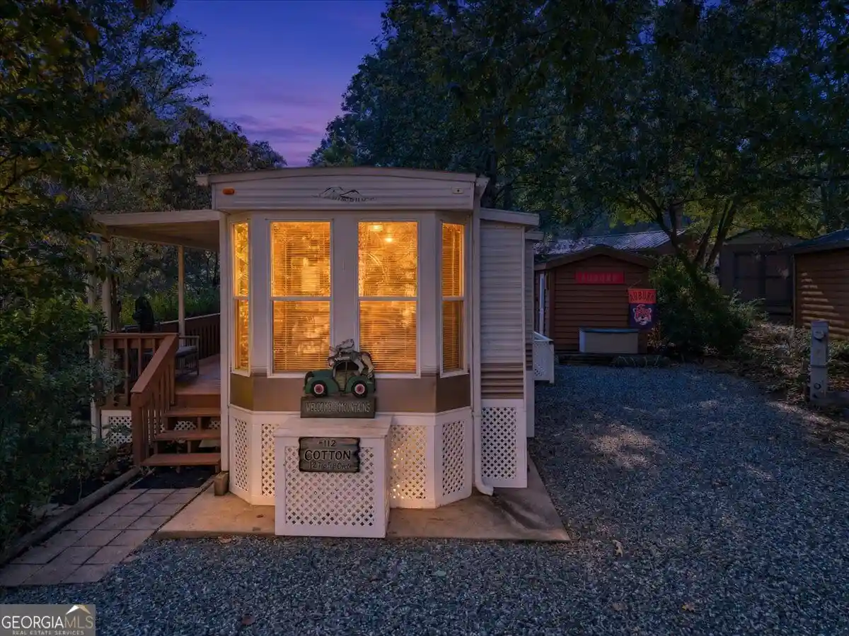 Manufactured home for sale at 12 Tip Top Cir, Cleveland, GA 30528 | MLS# 10873416