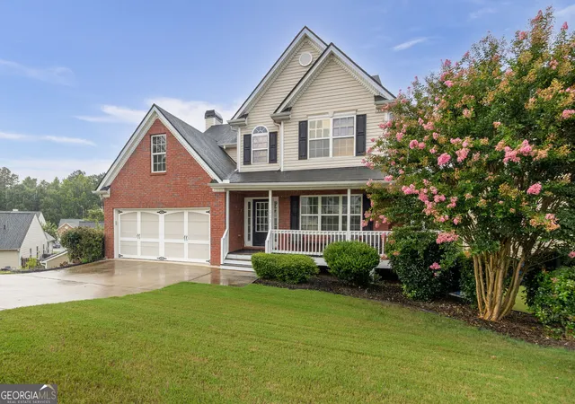 Photo 2 of Single family home for sale at 203 Overlook Dr, Dallas, GA 30157 | MLS# 10793344 | Listing updated on 2026-09-13