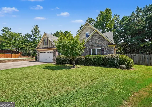 Photo 3 of Single family home for sale at 87 Thomas Pl Dr, Dallas, GA 30157 | MLS# 10825446 | Listing updated on 2026-09-14