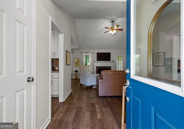 Photo 3 of Sale Pending at 15 Paces Landing Pl, Newnan, GA 30263 | MLS# 10808467 | Listing updated on 2026-09-14