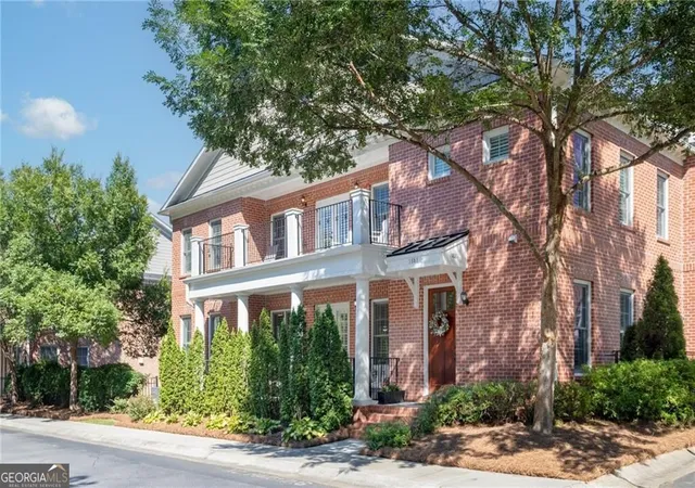 Photo 32 of Townhouse for sale at 1881 Manor Est, Atlanta, GA 30341 | MLS# 10834149 | Listing updated on 2026-09-10