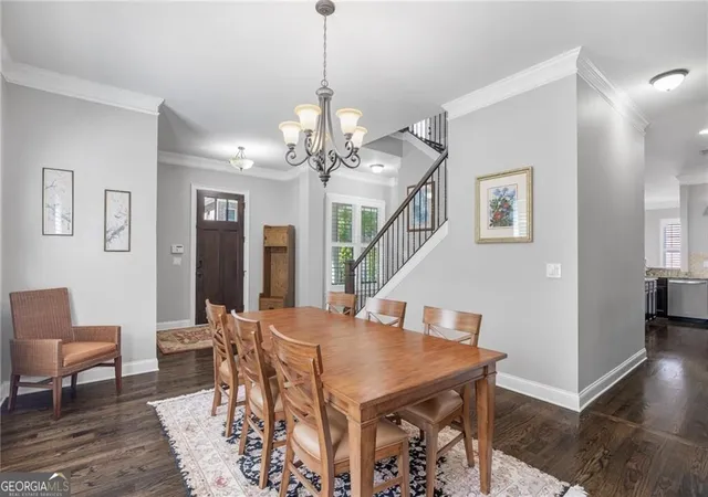 Photo 3 of Townhouse for sale at 1881 Manor Est, Atlanta, GA 30341 | MLS# 10834149 | Listing updated on 2026-09-22