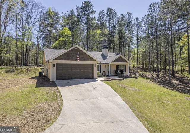 3rd image of 176 Arrowhead Trl, Eatonton, GA 31024 | MLS# 10792936