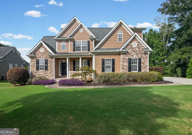 Photo 2 of Sale Pending at 1304 Buttermilk Ln, Griffin, GA 30224 | MLS# 10812792 | Listing updated on 2026-09-15