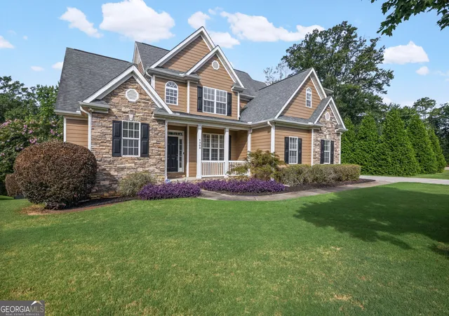Photo 3 of Sale Pending at 1304 Buttermilk Ln, Griffin, GA 30224 | MLS# 10812792 | Listing updated on 2026-09-15