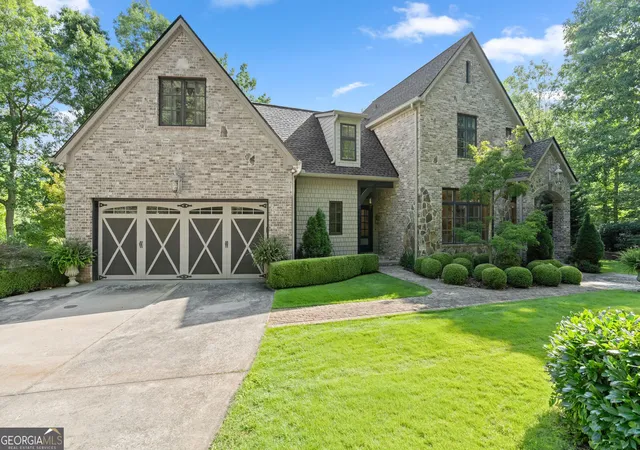 Photo 3 of Single family home for sale at 125 Crabapple Ct, Clarkesville, GA 30523 | MLS# 10828234 | Listing updated on 2026-08-19