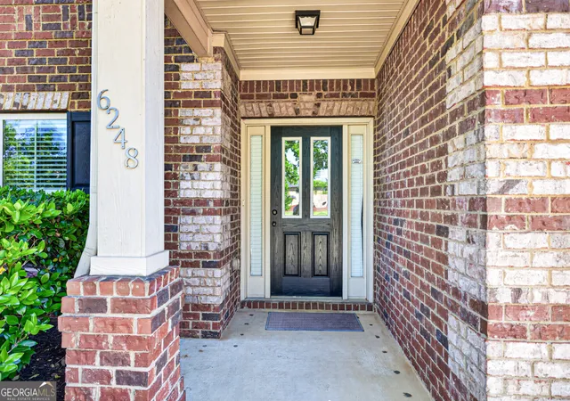 3rd image of 6248 Brookridge Dr, Flowery Branch, GA 30542 | MLS# 10761534