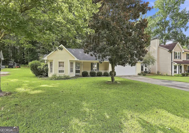 2nd image of 128 Treillage Ln, Peachtree City, GA 30269 | MLS# 10818815