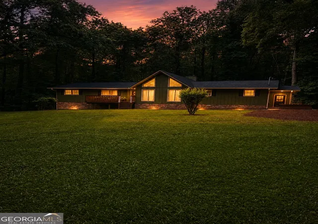 2nd image of 5090 Donald Dr, Loganville, GA 30052 | MLS# 10823150