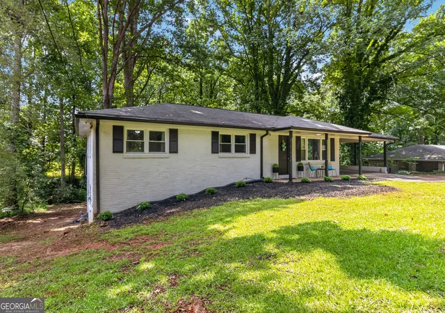 Photo 2 of Single family home for sale at 1539 Rockingway Dr Sw, Marietta, GA 30008 | MLS# 10823638 | Listing updated on 2026-09-20