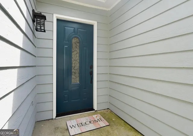 Photo 3 of Single family home for sale at 750 Flintlock Dr, Dacula, GA 30019 | MLS# 10831224 | Listing updated on 2026-10-09