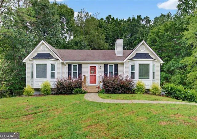 1st image of 41 Camden Woods Dr Nw, Cartersville, GA 30121 | MLS# 10822722