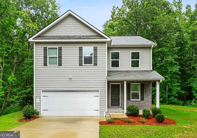 Photo 2 of Single family home for sale at 241 Muskogee Dr, Dallas, GA 30132 | MLS# 10826442 | Listing updated on 2026-09-03