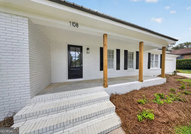 Homes for sale in Valdosta, GA | 1108 Kimberly Dr, Valdosta, GA 31602 | MLS# 10797414