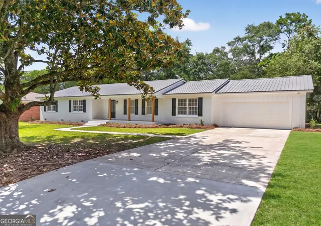 Homes for sale in Valdosta, GA | 1108 Kimberly Dr, Valdosta, GA 31602 | MLS# 10797414