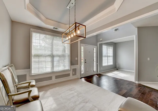 Photo 2 of Sale Pending at 450 Hillingdon Wy, Suwanee, GA 30024 | MLS# 10756393 | Listing updated on 2026-09-03