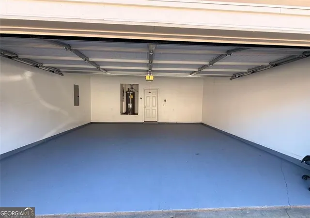 4th image of 2450 Oakleaf Cir, Lithonia, GA 30058 | MLS# 10778916