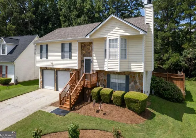2nd image of 1046 Redan Trace, Stone Mountain, GA 30088 | MLS# 10827903