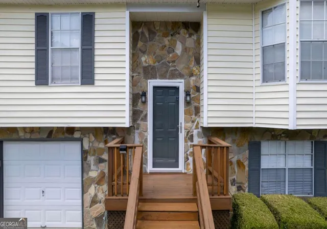 5th image of 1046 Redan Trace, Stone Mountain, GA 30088 | MLS# 10827903