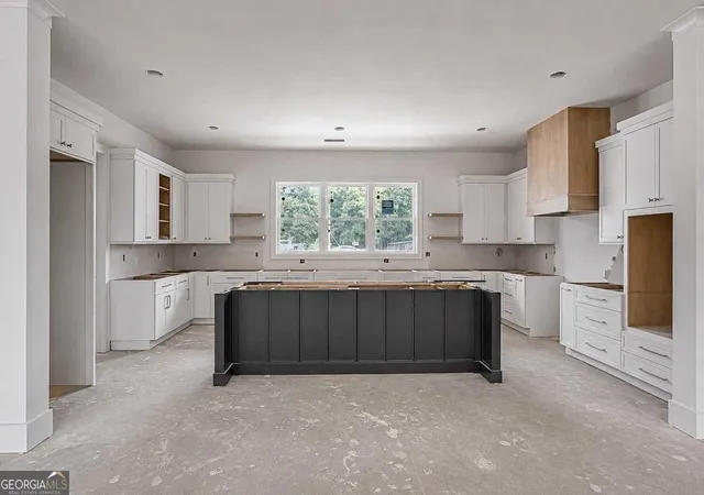 Photo 3 of Single family home for sale at 632 Arnold Ml Rd, Woodstock, GA 30188 | MLS# 10788979 | Listing updated on 2026-07-02