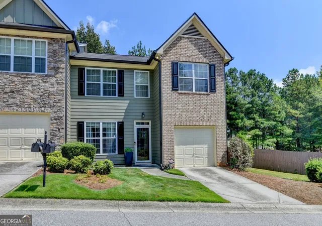 Photo 3 of Townhouse for sale at 2862 Ridgeview Dr Sw, Atlanta, GA 30331 | MLS# 10829127 | Listing updated on 2026-09-12