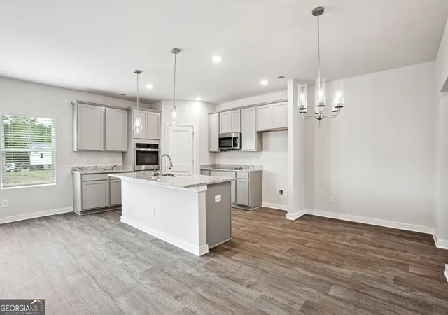 Photo 4 of Single family home for sale at 364 Jarrett St, Fairburn, GA 30213 | MLS# 10835873 | Listing updated on 2026-09-12